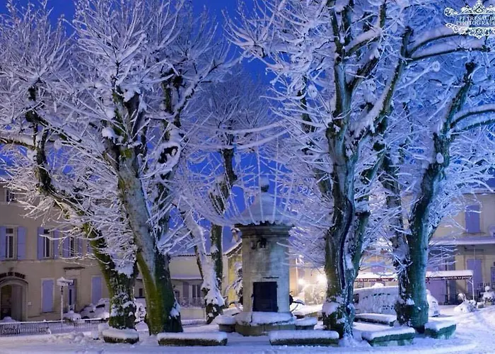 Fa Mille Maison Bleue